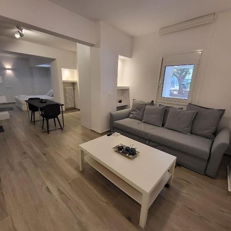Apartment Near The Center Of Glyfada Atény Exteriér fotografie