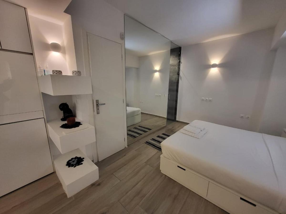 Apartment Near The Center Of Glyfada Atény Exteriér fotografie